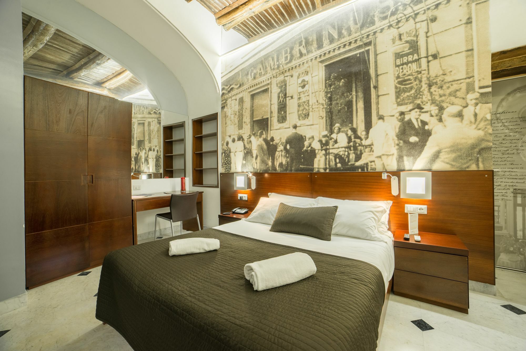 Chiaia 197 Deluxe Guest house Naples
